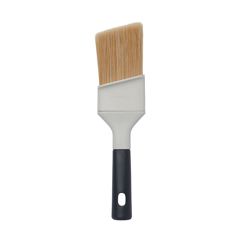 Product image for GoodHome Short handle 2" Fine filament tip Angled paint brush