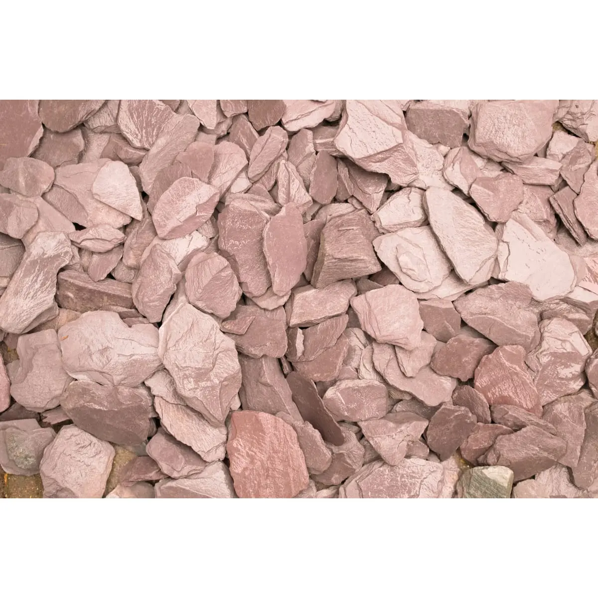 Product image for Decorative Aggregates Plum Slate Chippings 40mm Handy Bag