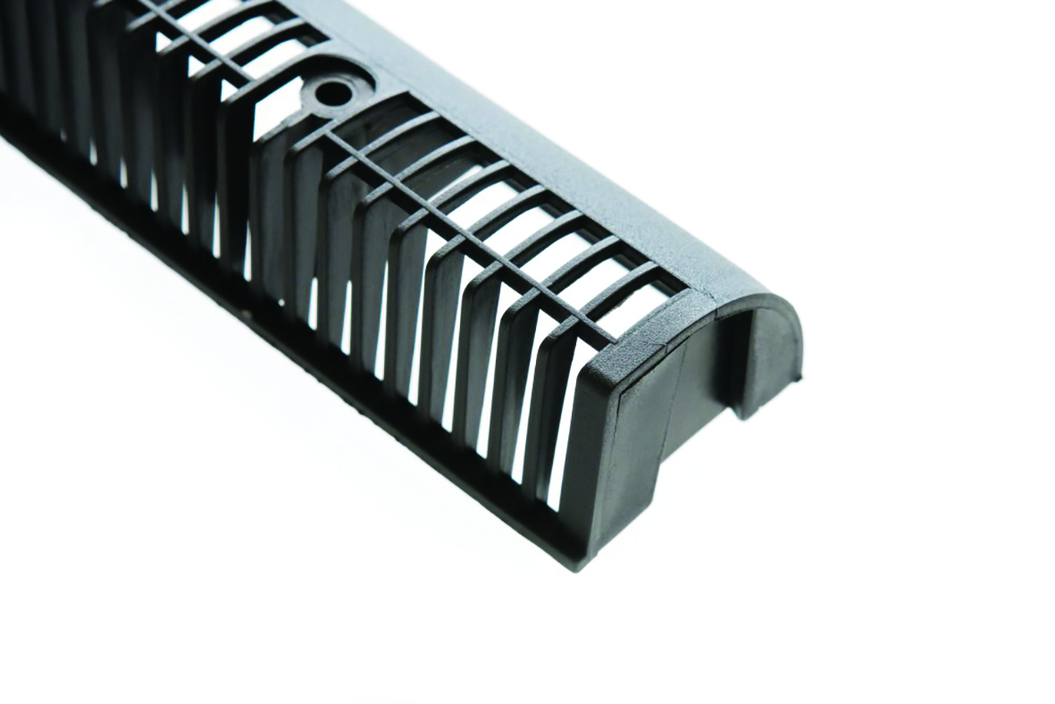 Product image for Easy Trim Slide And Lock Over Fascia Vent 25mm