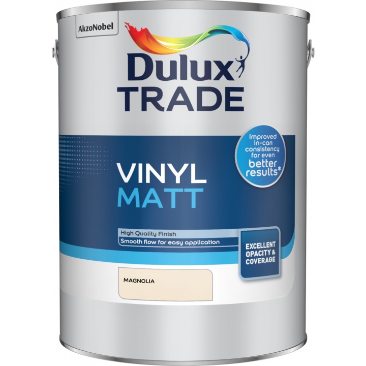 Product image for Dulux Trade Magnolia Matt Emulsion paint, 5L
