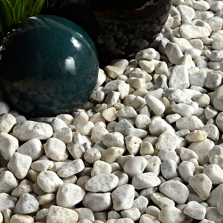 Product image for Blooma White 20-40mm Rounded pebbles