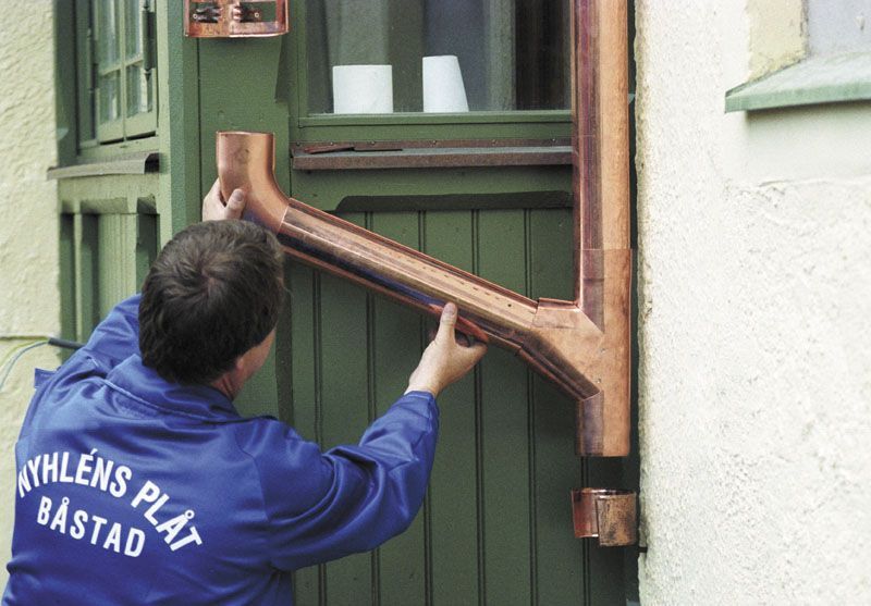 Product image for Lindab 125mm Half Round Copper Guttering