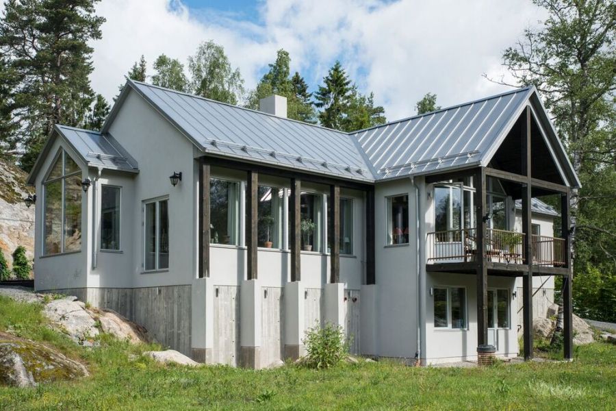 Image of Lindab Magestic 140mm Rectangular Galvanised Steel Gutter Joint