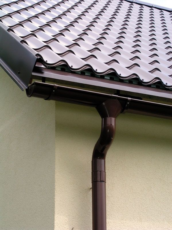 Product image for Lindab 87mm Round Steel Downpipe - Coffee Brown