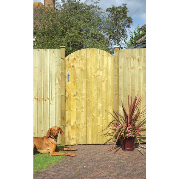 Product image for Arched Featheredge Gate - 0.9 X 1.8m