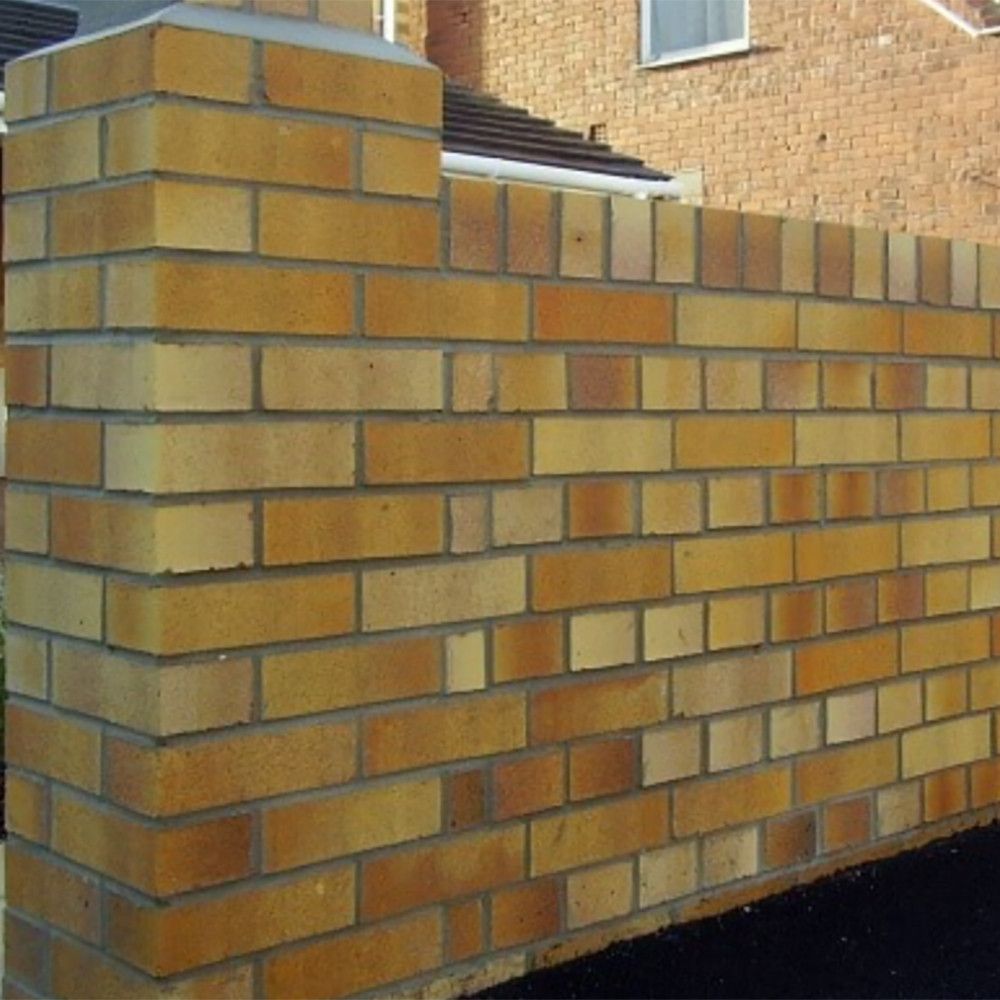 Product image for Ibstock Tradesman Buff Multi 65mm Brick - Pack of 500