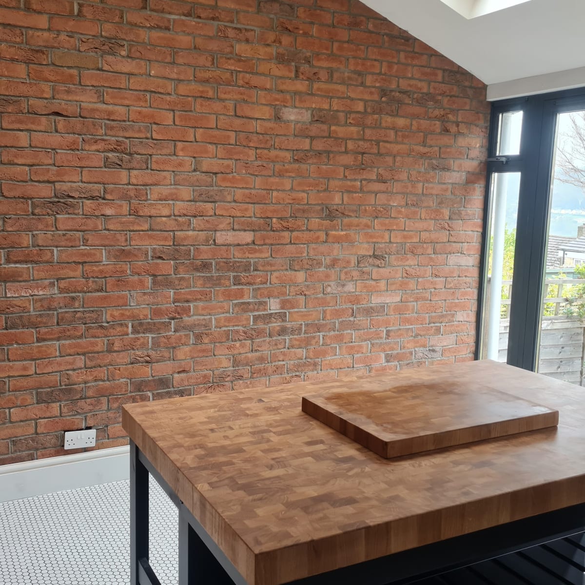 Product image for The Brick Tile Company Brick Slips Tile Blend 20 Red - Sample Panel