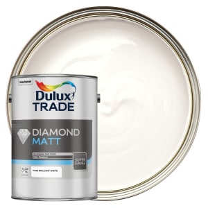 Image of Dulux Trade Diamond Matt Emulsion Brilliant White 5ltr