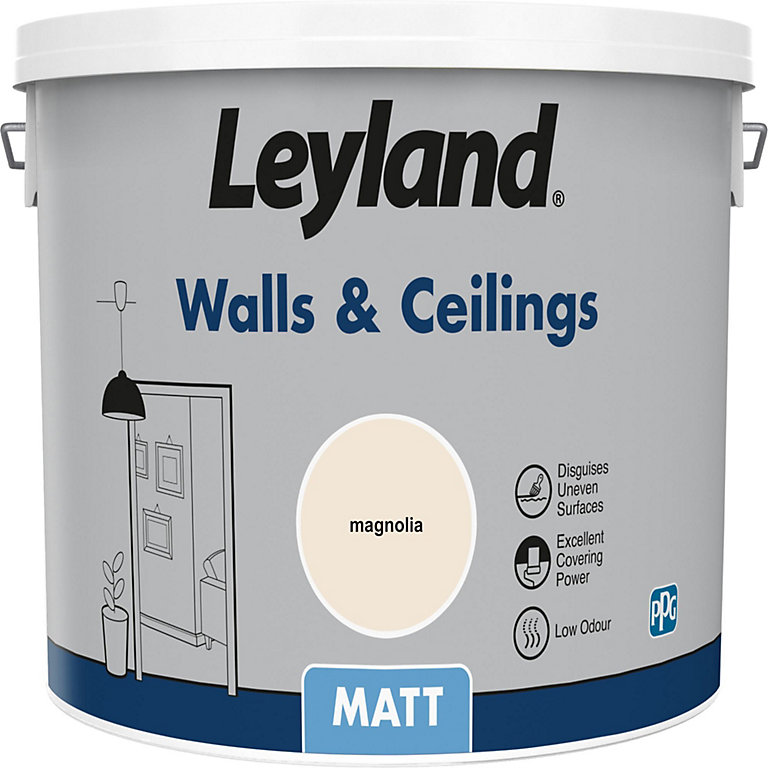 Product image for Leyland Trade Magnolia Vinyl silk Emulsion paint, 5L