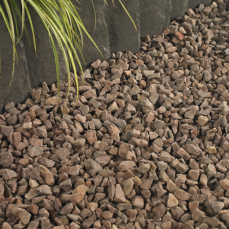 Product image for Blooma Cumbrian Red Decorative stones, Large Bag