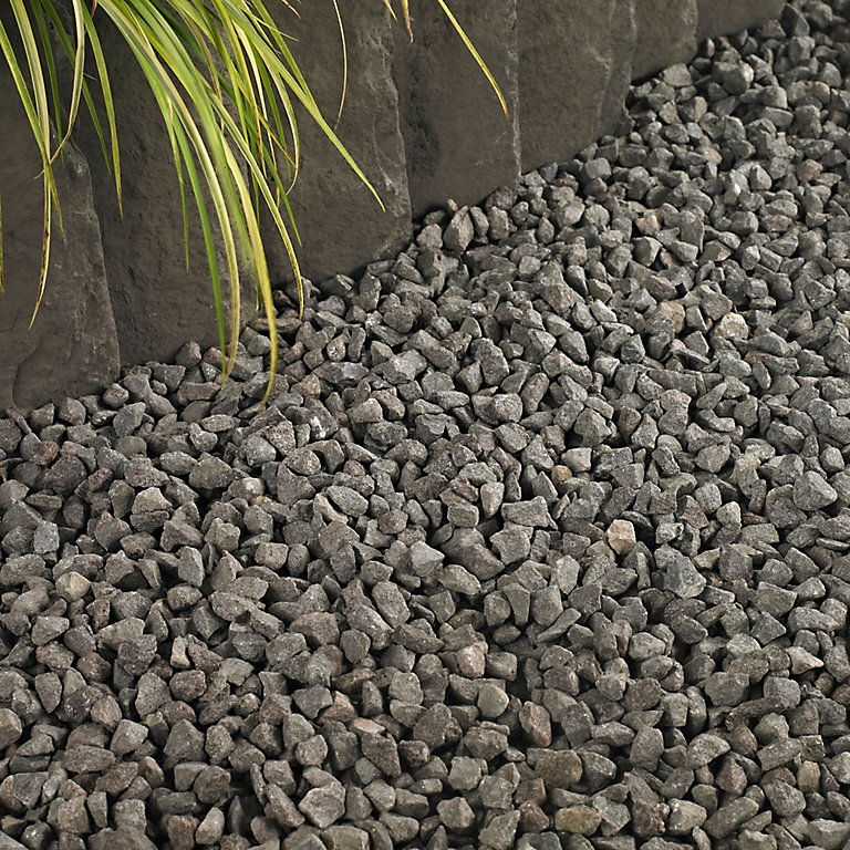 Product image for Blooma Grey Decorative chippings, Bulk Bag, 9.5m²