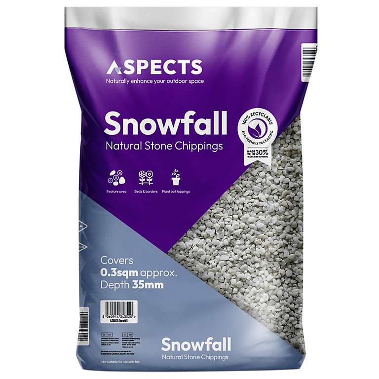 Image of Aspects White 20mm Natural aggregate Decorative chippings, Large Bag