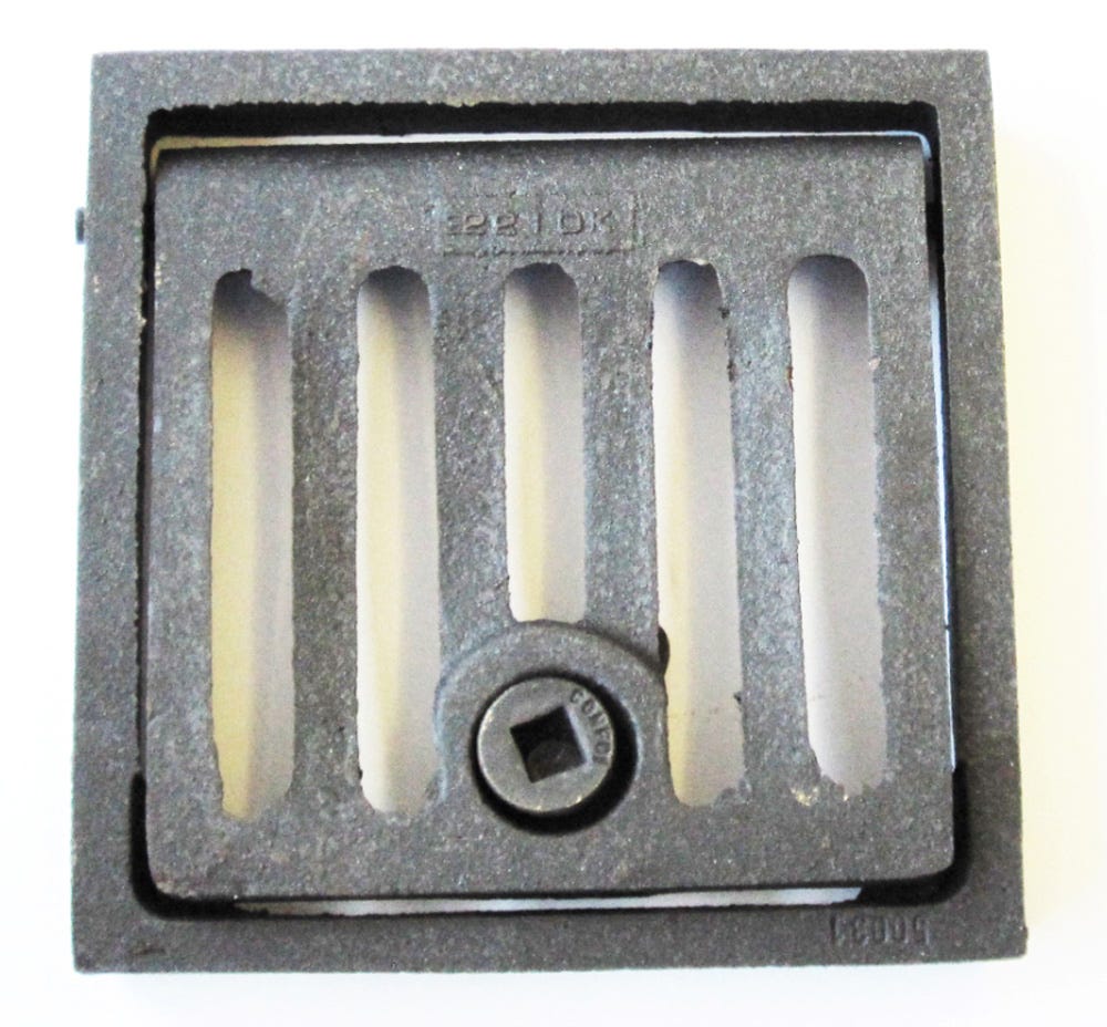 Product image for 152mm X 152mm X 25mm Gully Grating Square Grid Hinged And Locking Frame Black Coated